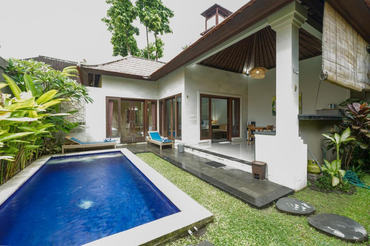 Three Brothers Bungalows & Villas Legian Dış mekan fotoğraf