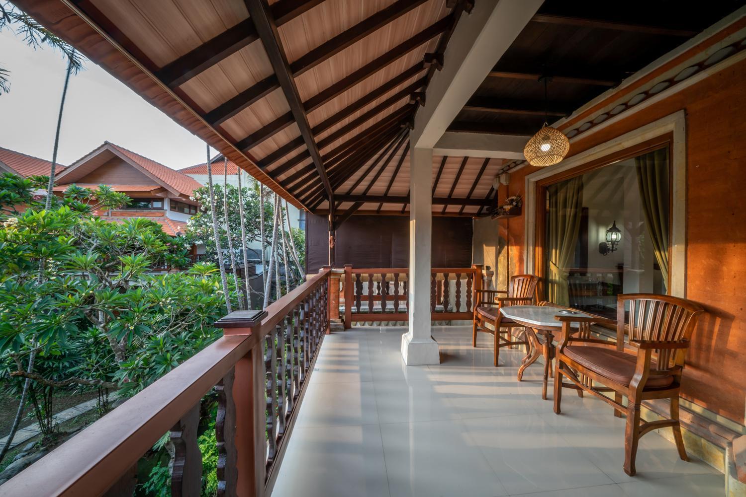 Three Brothers Bungalows & Villas Legian Dış mekan fotoğraf